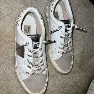Vintage Havana Sneakers